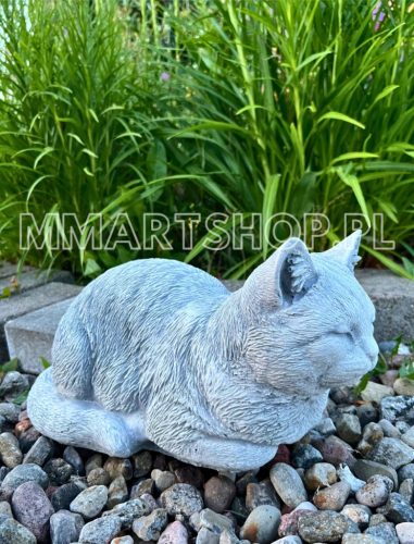  Garden figure Relaxed lying cat as decoration