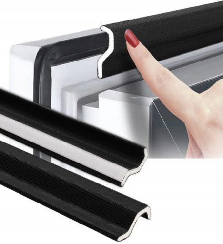 Black window seal Domzpaneli 2.2 x 400 x 2 mm