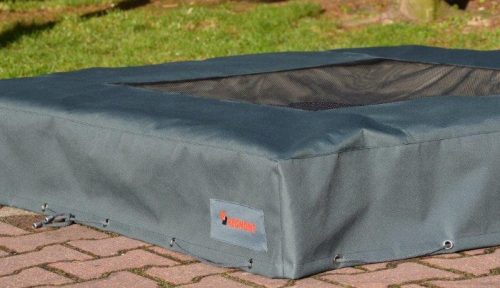 Protective cover for the sandbox with ventilation
