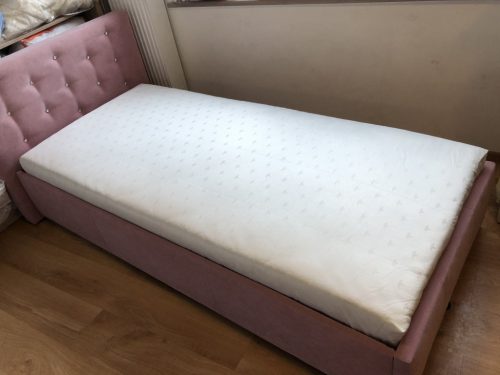  HOUSSE DE MATELAS ANTIALLERGIQUE 90x200
